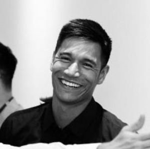 Meet your Posher, Adrian